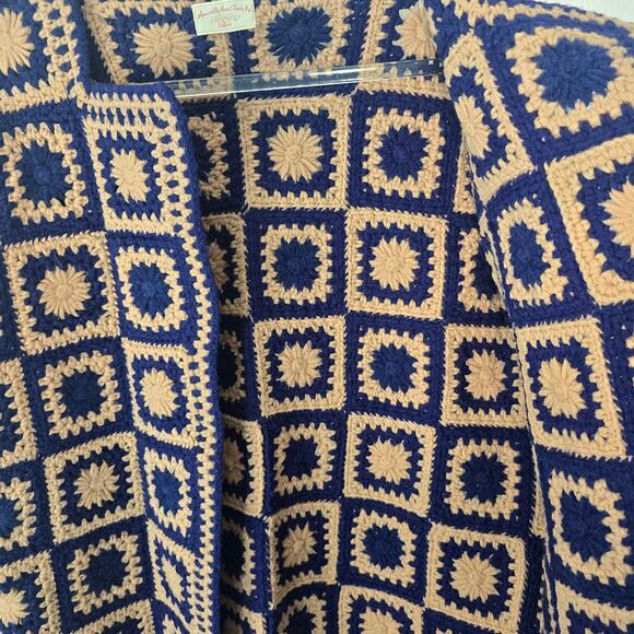 Vintage 70s Handmade Crochet Granny Square Open Front Cardigan Jacket OS SEE - Picture 7 of 8
